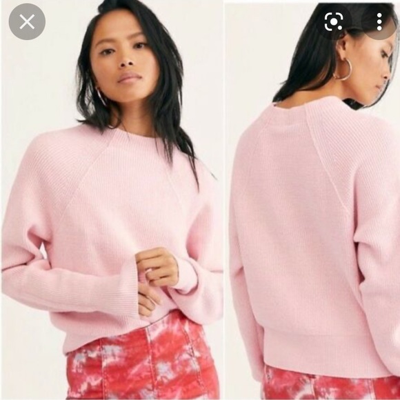 Free People Sweaters - Like New Free People Too Good Pink Knit Sweater